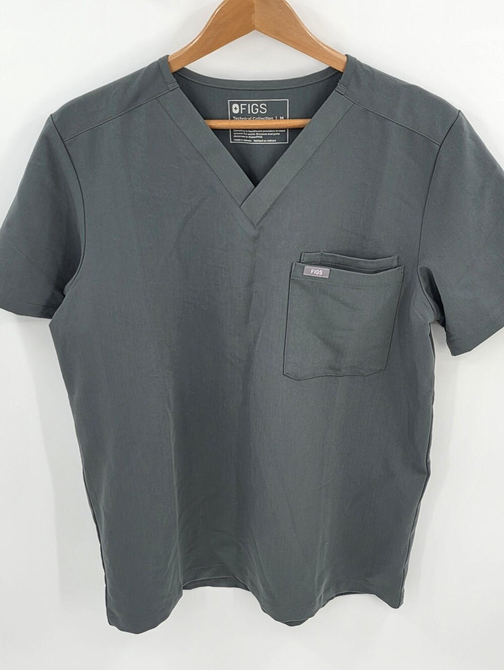Figs Leon Gray Scrub Top Men's Medium M